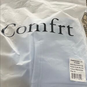 Comfrt Collection NWT Kids hoodie and shorts in Light Blue